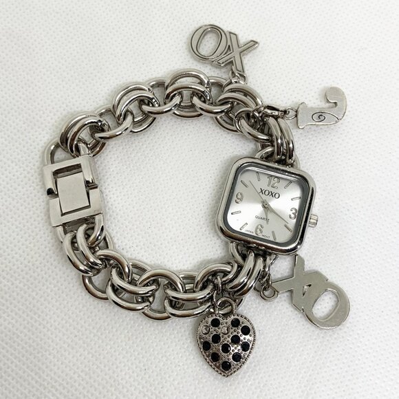 Xoxo silver tone women watch quartz analog 24mm charm chain size 7” running - Picture 1 of 7
